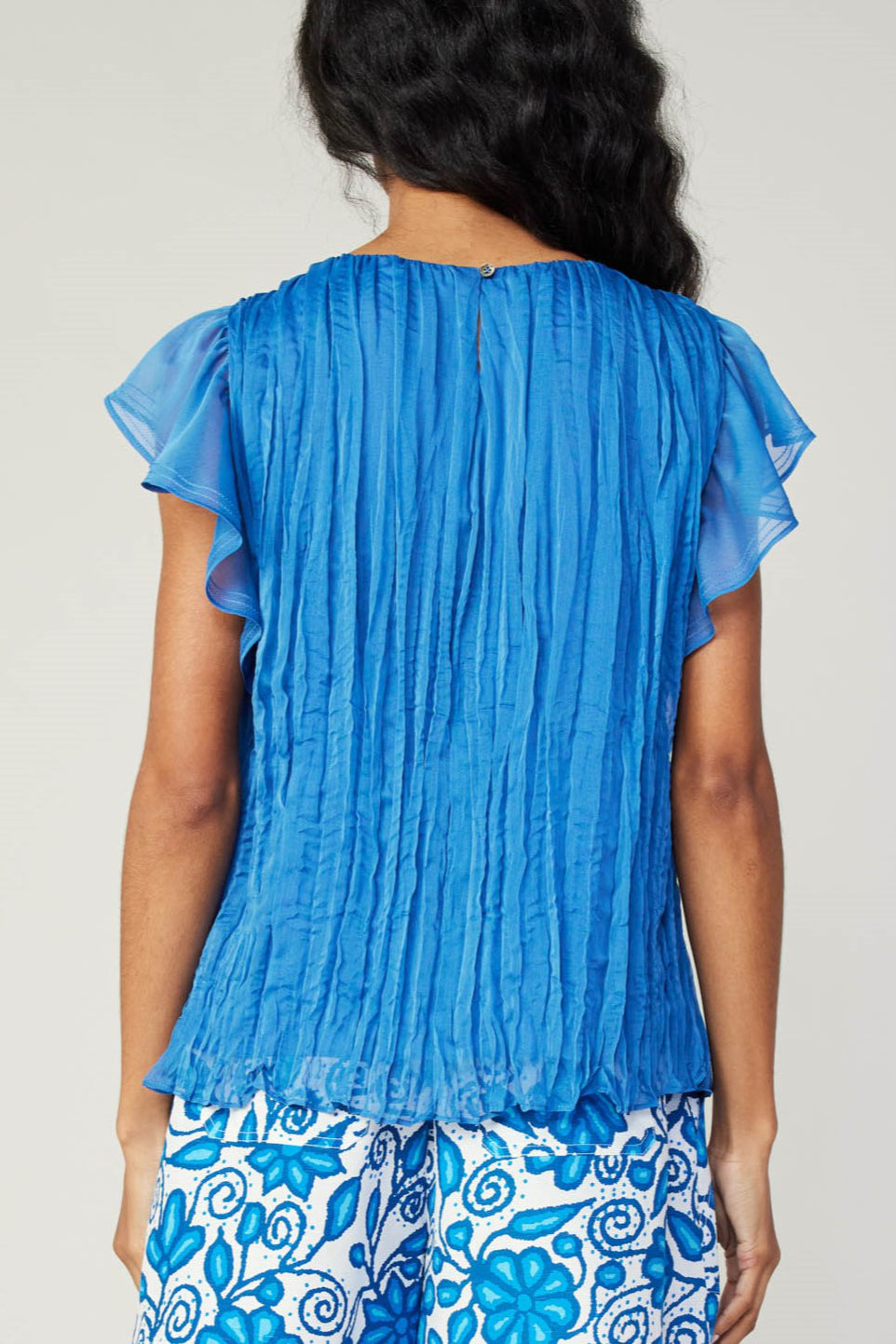 Crinkled Flutter Sleeve Top